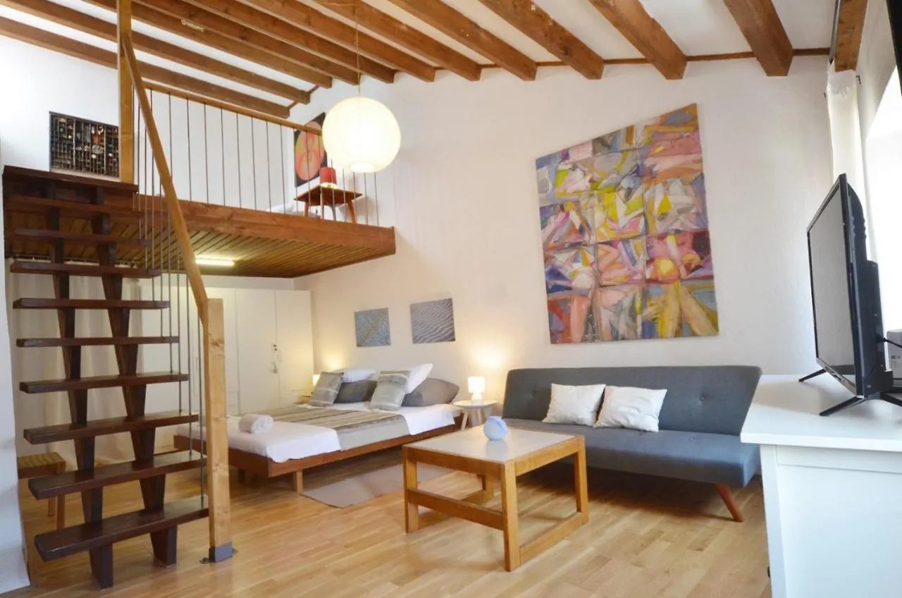 Dala Apartment Ровинь